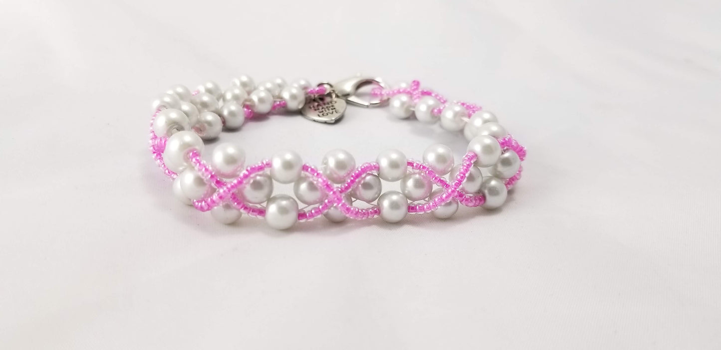 Handmade - XO Beaded Bracelet