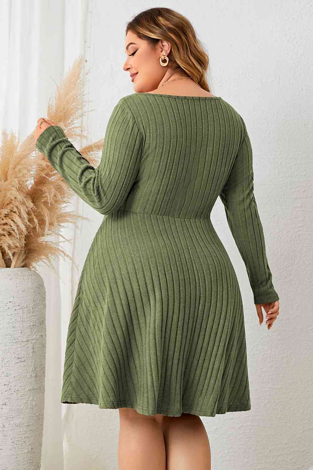 Sweetheart Neck Long Sleeve Ribbed Dress