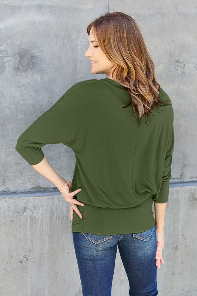 Round Neck Batwing Sleeve Blouse