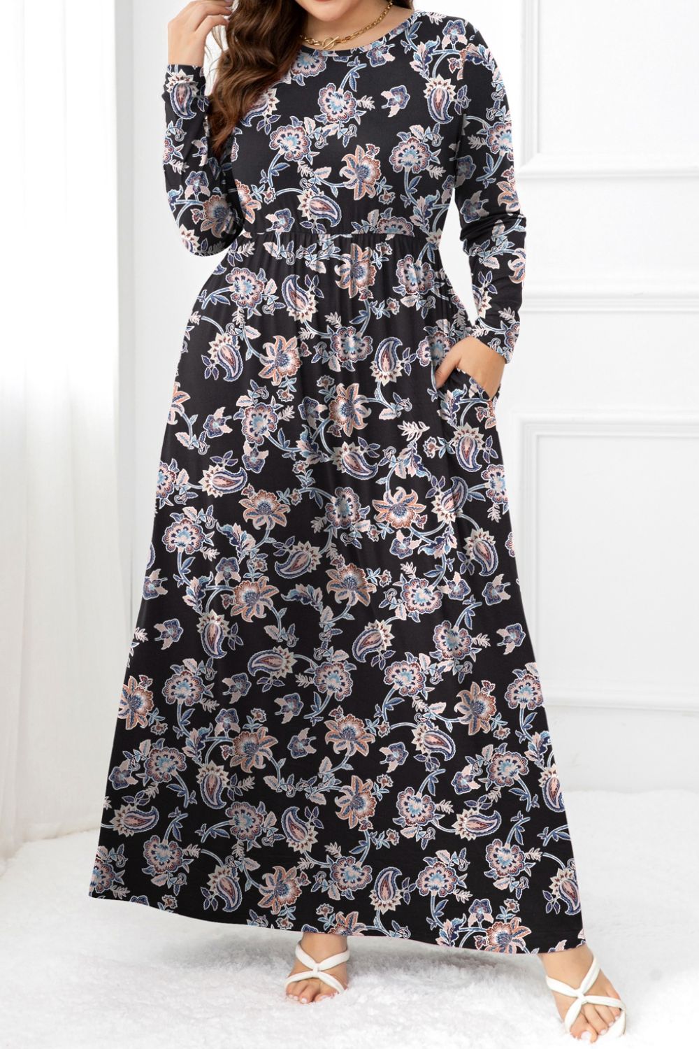 Round Neck Long Sleeve Maxi Dress with Pockets